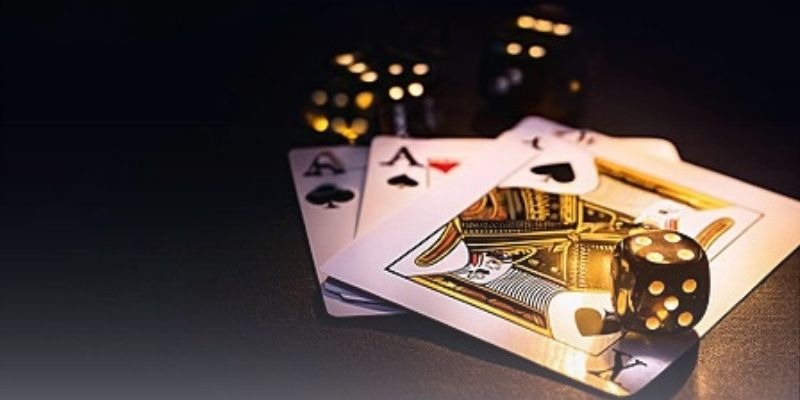 Quan sát và áp dụng mẹo chơi Phỏm